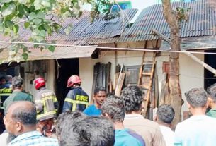 ফরিদগঞ্জে অগ্নিকাণ্ডে বসতঘর পুড়ে ছাই