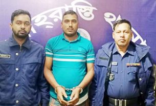 ওসির ছাত্রলীগ সংশ্লিষ্টতা খতিয়ে দেখতে গিয়ে বিএনপি কার্যালয়ের পিয়ন গ্রেপ্তার