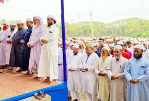 শাহতলীর পীর সাহেব মাওলানা আবুল বাশারের দাফন সম্পন্ন