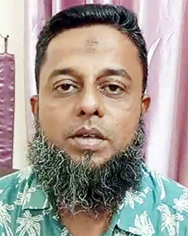 চাঁদপুর মঠখোলায় চাঁদাবাজ চক্রের কবলে ব্যবসায়ী, আতঙ্কে তার পরিবার