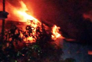 ফরিদগঞ্জে ভয়াবহ অগ্নিকাণ্ডে দুটি ঘর পুড়ে ছাই