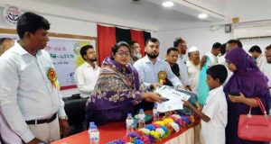 শাহরাস্তিতে কৃতি শিক্ষার্থীদের মাঝে মেধাবৃত্তি ও পুরস্কার বিতরণ