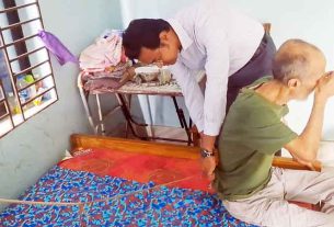 জীবিত মুক্তিযোদ্ধাকে ‘মৃত’ দেখিয়ে গৃহবন্দী, স্ত্রীর জালিয়াতি ফাঁস করলেন ইউএনও