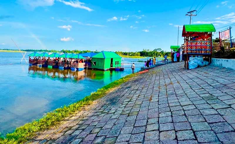 ধনাগোদা নদীর ভাসমান রেস্টুরেন্ট অপসারণের নির্দেশ