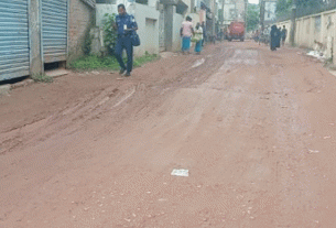 চাঁদপুর নিউট্রাক রোডের খারাপ অবস্থায় এলাকাবাসী দিশাহারা
