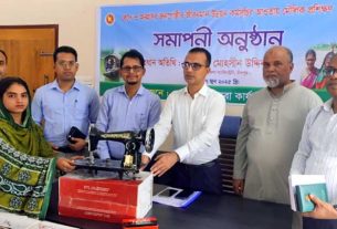 নতুন সম্ভাবনার পথে বেদে নারীদের অগ্রযাত্রা