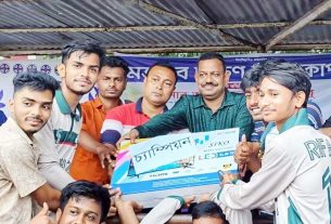 তরুণদের শারীরিক ও মানসিক বিকাশে খেলাধুলার বিকল্প নেই : আশরাফুর রহমান বাবু