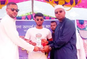 গবরখোলা আদর্শ দাখিল মাদ্রাসায় প্রাক্তন শিক্ষার্থীদের ঈদ পুনর্মিলনী