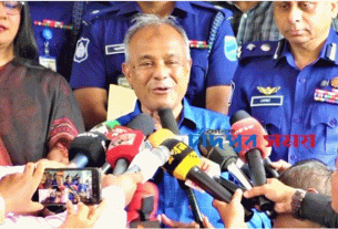 জনগণের বন্ধু হতে পারলেই পুলিশের সুনাম ফিরবে: স্বরাষ্ট্র উপদেষ্টা