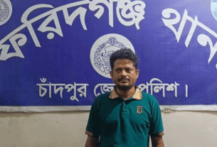 ফরিদগঞ্জে বিএনপি অফিসে ভাঙচুর মামলায় যুবলীগ নেতা গ্রেপ্তার