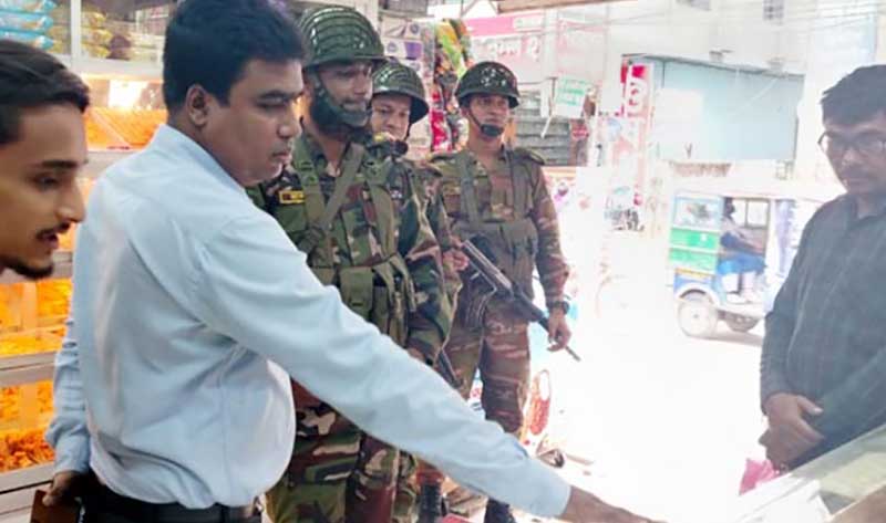 শহরের দুই ব্যবসা প্রতিষ্ঠানকে ভোক্তা অধিকার আইনে ১৫ হাজার টাকা জরিমানা