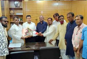 মতলব উত্তর উপজেলা প্রেসক্লাবের নতুন কমিটির সাথে প্রশাসনের শুভেচ্ছা বিনিময়