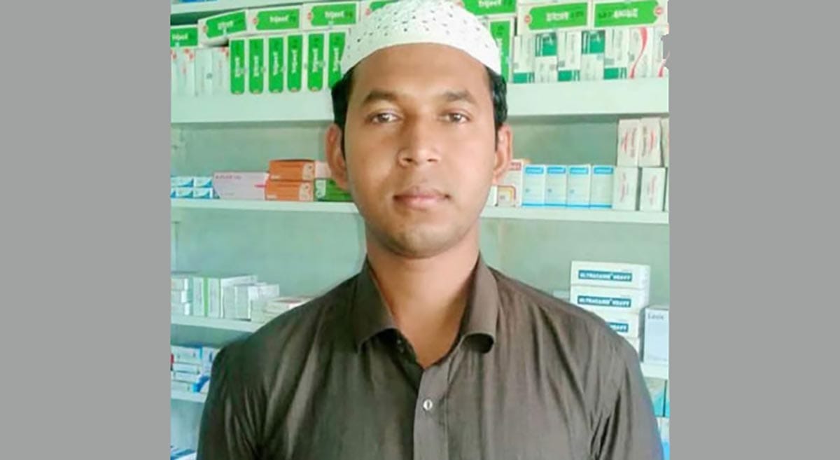মতলব দক্ষিণে শিশু ধর্ষণচেষ্টার অভিযোগে ফার্মেসি মালিক গ্রেপ্তার