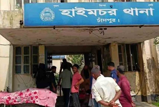 যৌতুকের দাবিতে গৃহবধূ হত্যার অভিযোগ হাইমচরে, আটক ৩