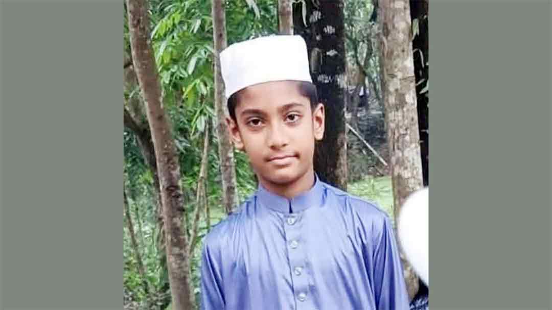 হাজীগঞ্জে মাদ্রাসা থেকে ফেরার পথে ১৩ বছর বয়সী কিশোর নিখোঁজ