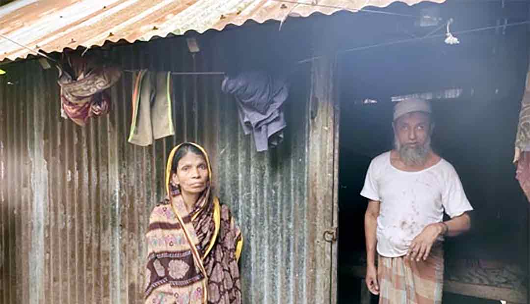 কচুয়ার অসহায় দম্পতি মনোয়ারা-হুমায়নের বেঁচে থাকার আকুতি
