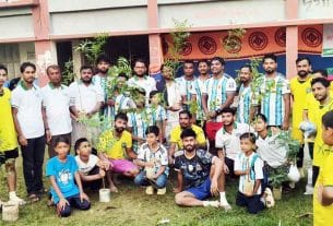 হাইমচরে আর্জেন্টিনা–ব্রাজিল প্রীতি ম্যাচ শেষে চারাগাছ বিতরণ
