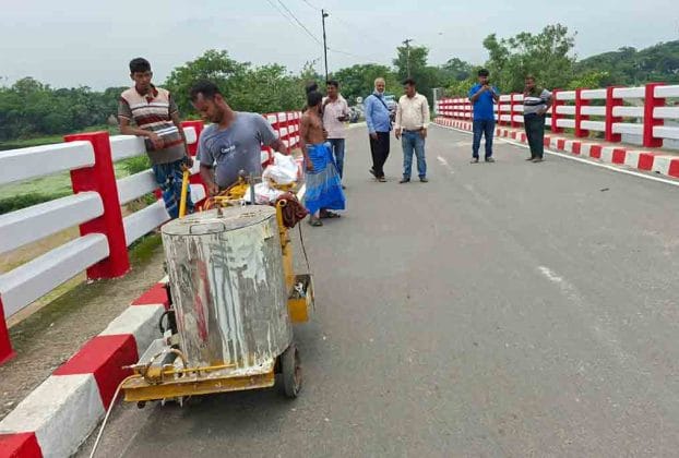 বলাখাল–রামচন্দ্রপুর সেতু সংস্কার কাজ পরিদর্শন, সময়মতো সম্পন্নের নির্দেশ