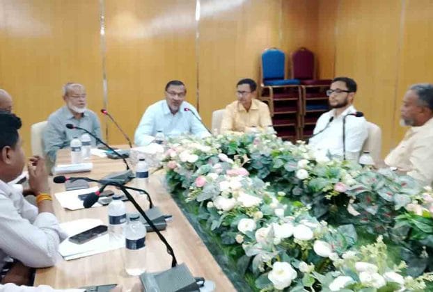জেলা পরিষদের সম্পত্তি ও সুপার মার্কেটসহ উন্নয়ন প্রকল্প দ্রুত সম্পন্নের আহ্বান