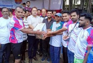 মতলব দক্ষিণে মাদকবিরোধী প্রীতি ফুটবল ম্যাচে পৌর একাদশের জয়