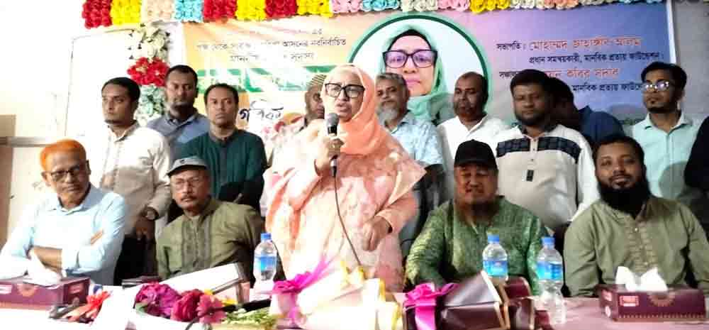 রামপুরে এমপি রাশেদা বেগম হীরাকে নাগরিক সংবর্ধনা