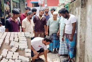 নিম্নমানের কাজের অভিযোগে গাজী সড়কে নির্মাণ কাজ বন্ধ করলেন স্থানীয়রা