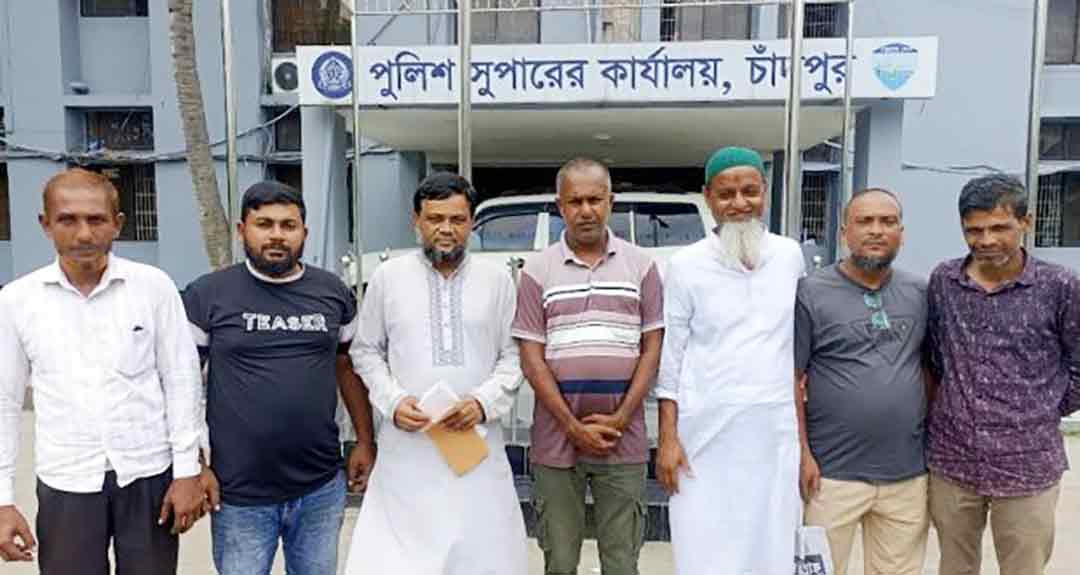 পুলিশ সুপারের সঙ্গে সিএনজি নেতাদের সৌজণ্য মতবিনিময়
