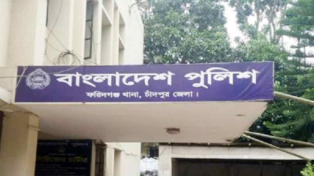 ফরিদগঞ্জে গৃহবধূর ঝুলন্ত মরদেহ উদ্ধার
