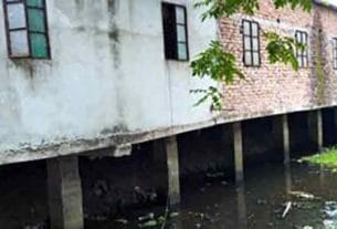 সরকারি খাল দখলে আদালতের সুয়োমোটো মামলা