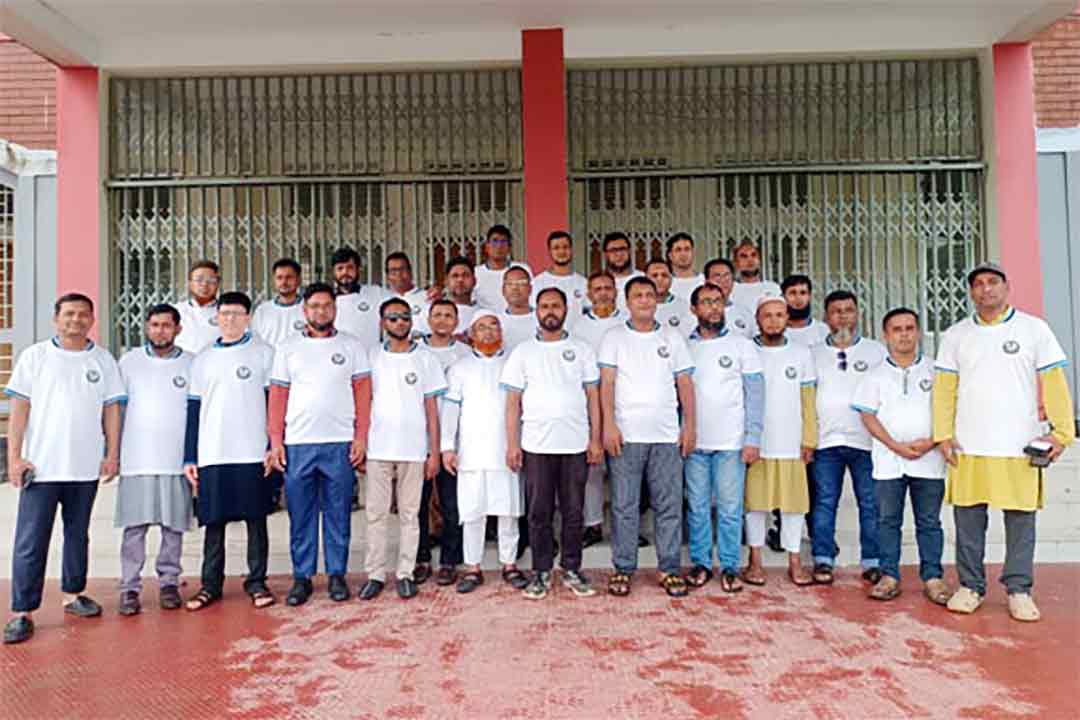 ৩০ বছর পর মিলনমেলায় ফিরল কচুয়া পাইলটের ৯৬ ব্যাচ