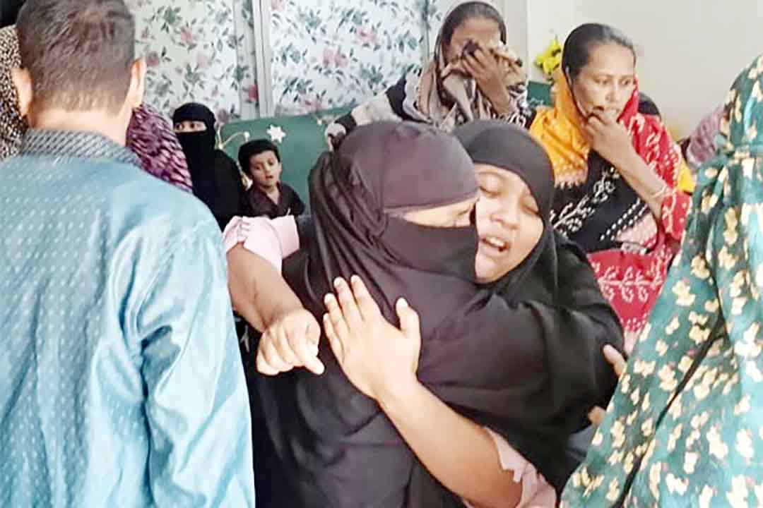 শাহরাস্তিতে গৃহবধূ নিহত, আহত আরেকজন পুলিশ হেফাজতে