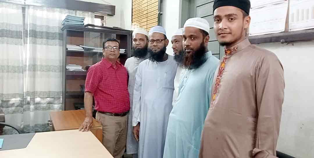 হাইমচরে স্বাস্থ্য কর্মকর্তার সঙ্গে ইসলামী আন্দোলনের মতবিনিময়