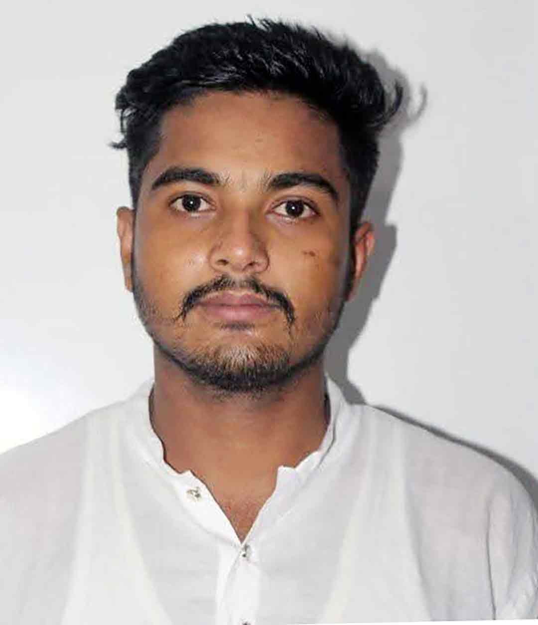 গ্রেপ্তারের পরও বাদীকে হত্যার হুমকির অভিযোগ
