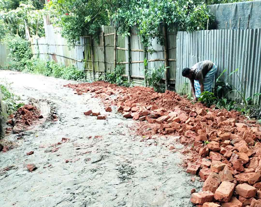 কচুয়ায় দুই কিলোমিটার সড়ক সংস্কারে স্বস্তি স্থানীয়দের