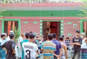 উঘারিয়ায় দিনের বেলায় ঘরের তালা ভেঙে কোটি টাকার মালামাল চুরি