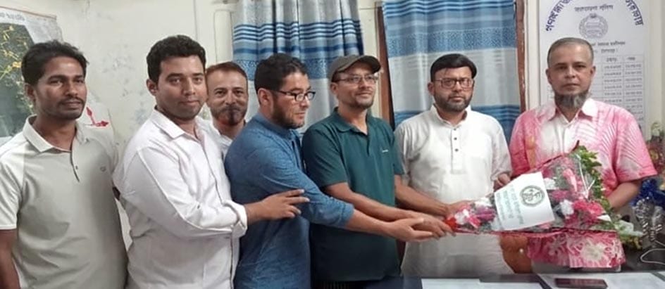 হাইমচরে মাদক প্রতিরোধে ইউএনও-ওসির সঙ্গে ফোরামের সাক্ষাৎ